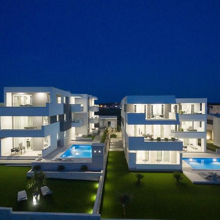 Apartments & Rooms Pool Villas Maris โนวาลยา ภายนอก รูปภาพ