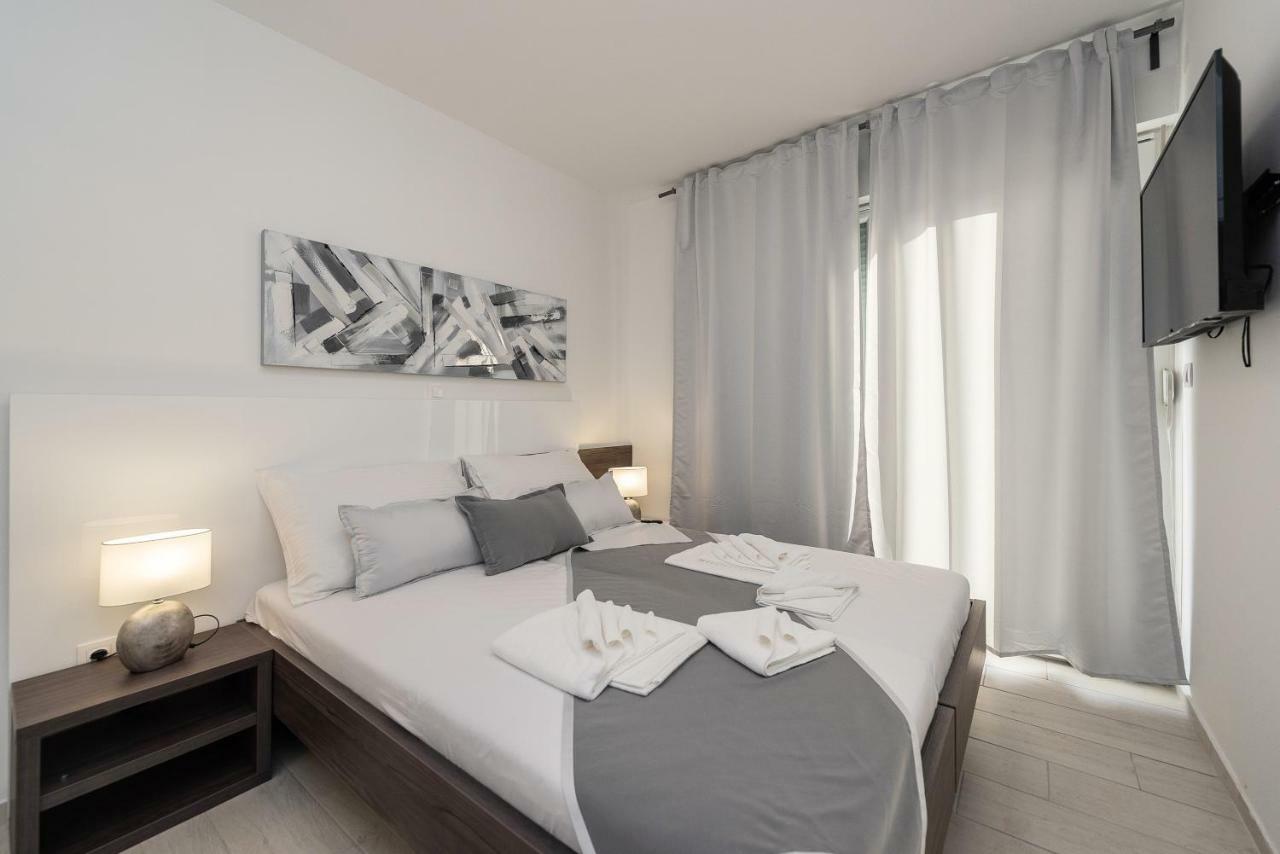Apartments & Rooms Pool Villas Maris โนวาลยา ภายนอก รูปภาพ